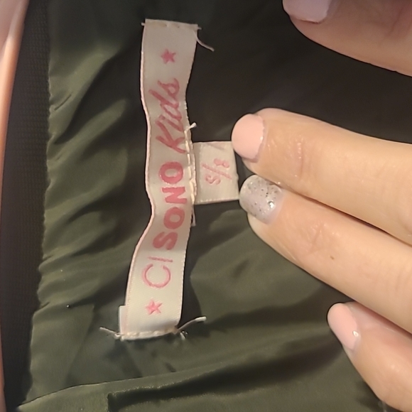 Girl's Size 8 Quilted Jacket with Hood - Picture 3 of 4